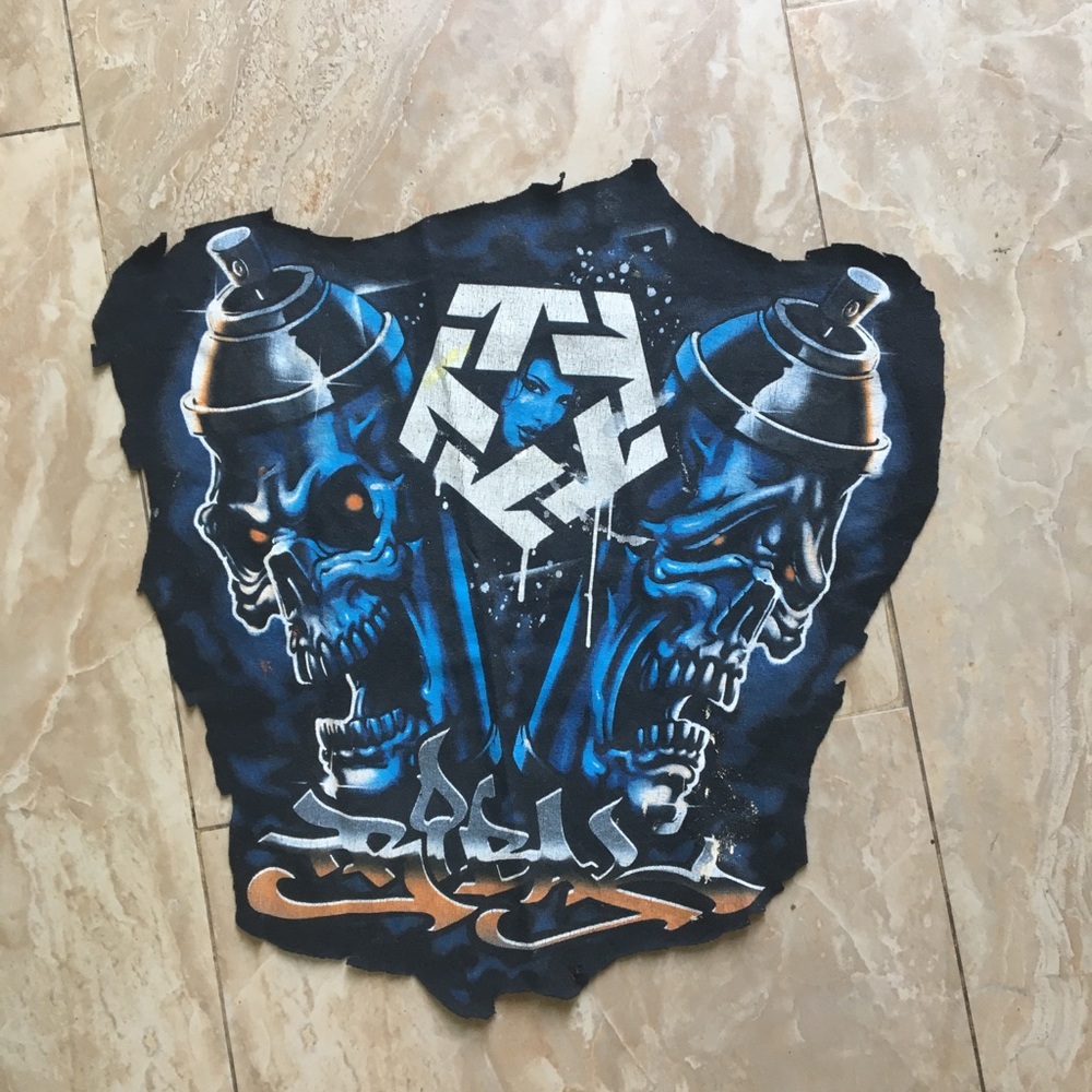 Tribal Gear Graffiti Spray Can Skulls Cut T Shirt Patch